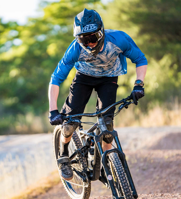DHaRCO MENS GRAVITY SHORTS - BLACK - DHaRCO Cycling Apparel & Accessories | Ebikes Parts and Accessories