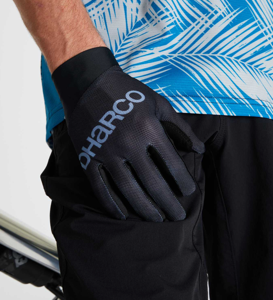 DHaRCO MENS GLOVES - STEALTH