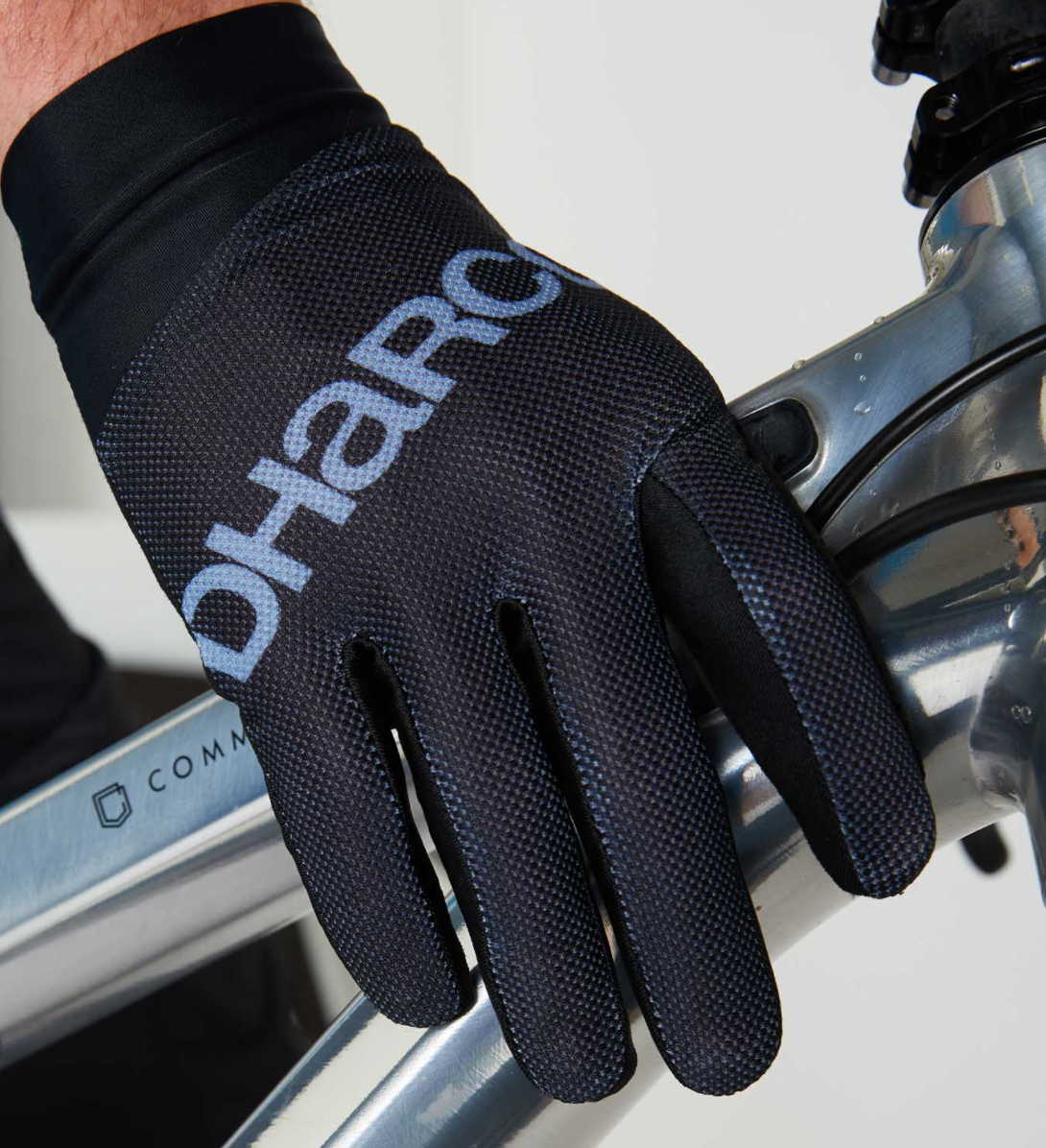 DHaRCO MENS GLOVES - STEALTH